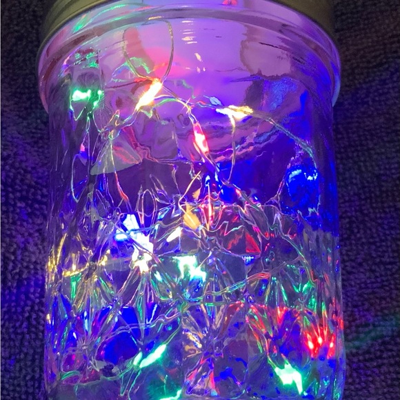 RAINBOW 1/2 PINT MASON JAR w/ LED FAIRY-LIGHTS/HANDMADE/NWT - Picture 4 of 7
